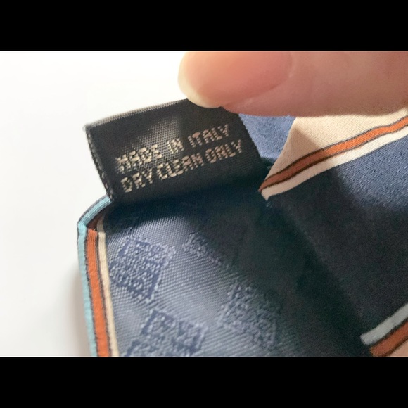 Vintage GIVENCHY 100% SILK Silk Gentlemen Necktie - Picture 8 of 12